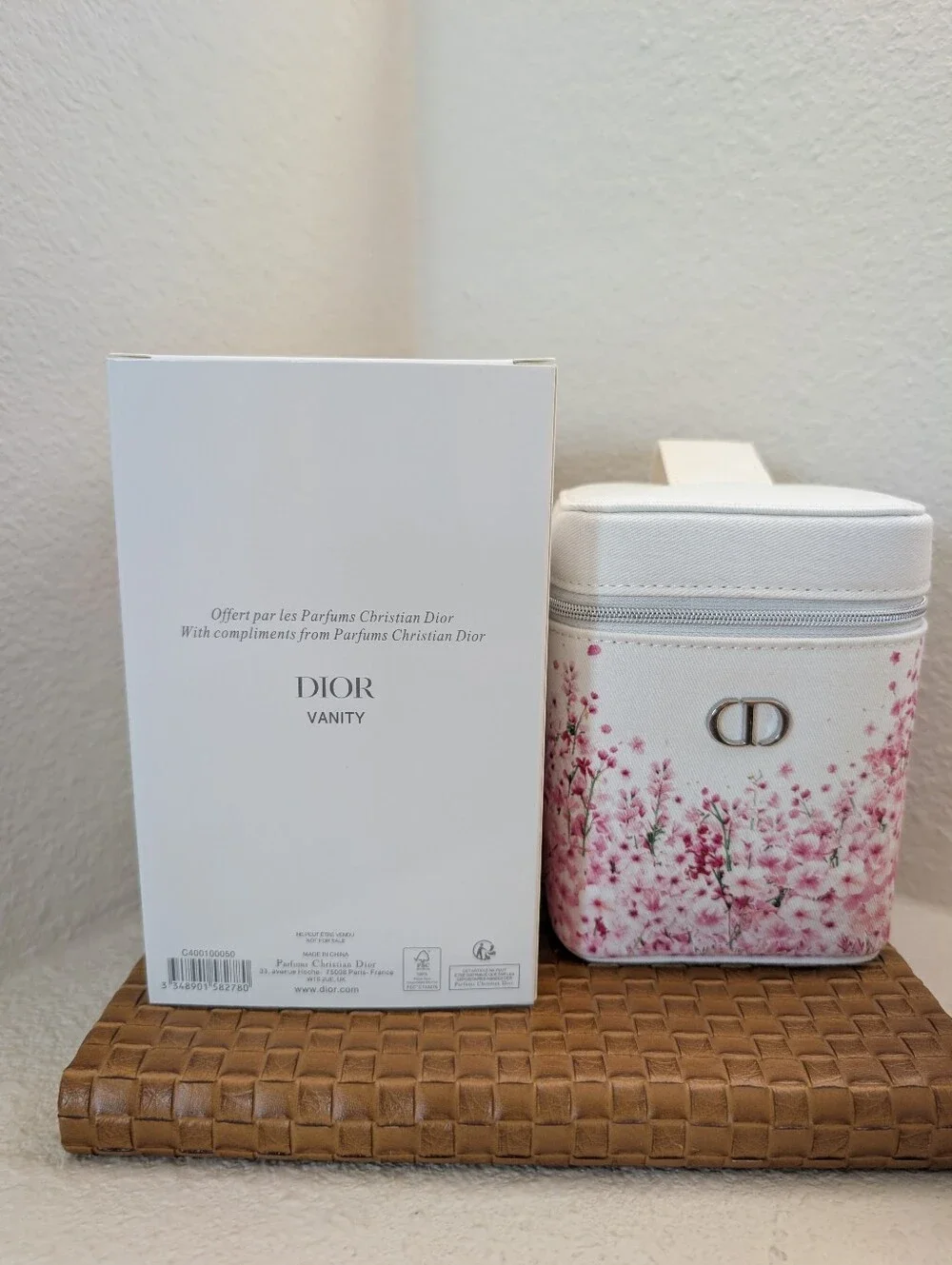 Christian Dior LIMITED EDITION Cherry Blossom Vanity Pouch Asia Exclusive GWP